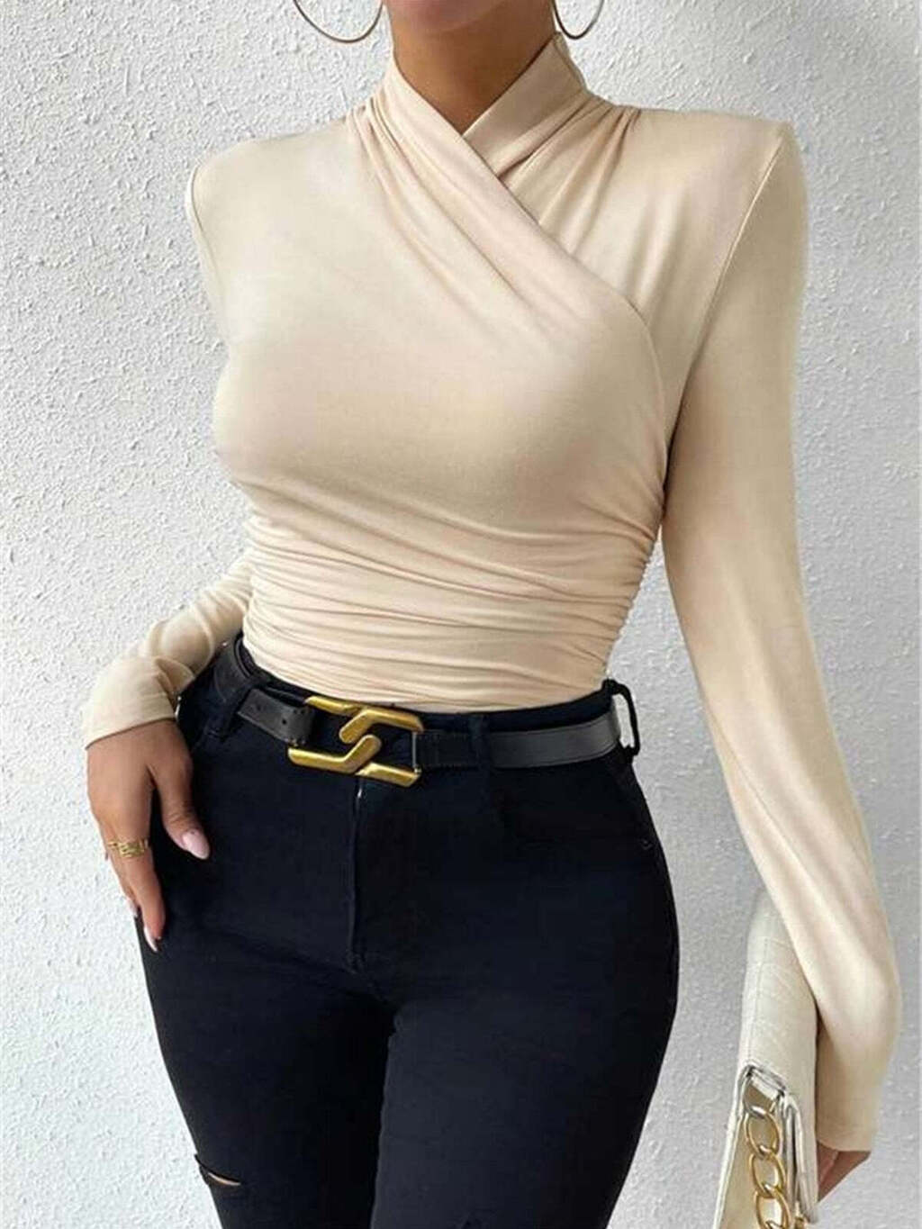 Blusa Plissada com Gola Cruzada