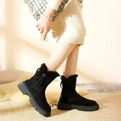 Bota Feminina de Inverno com Forro Peluciado – Conforto, Estilo e Proteção nos Dias Frios