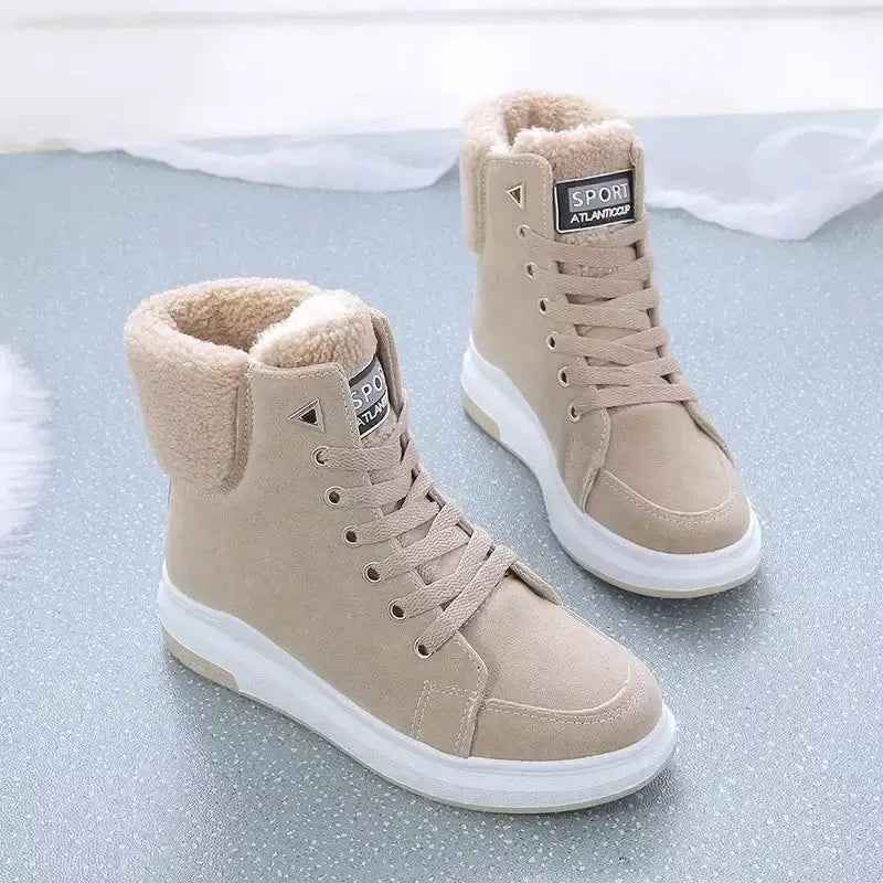 Bota Feminina Casual de Inverno com Forro Peluciado – Conforto e Estilo para o Dia a Dia
