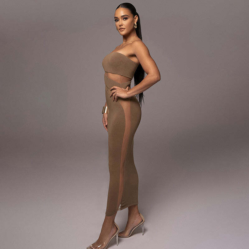 Vestido Midi Tomara que Caia com Recortes Assimétricos e Transparência – Modernidade e Sensualidade na Medida Certa