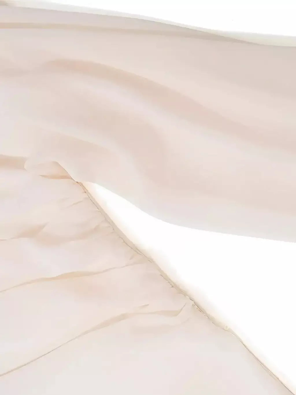 Blusa Feminina de Ombro Único com Flor em Chiffon - Elise