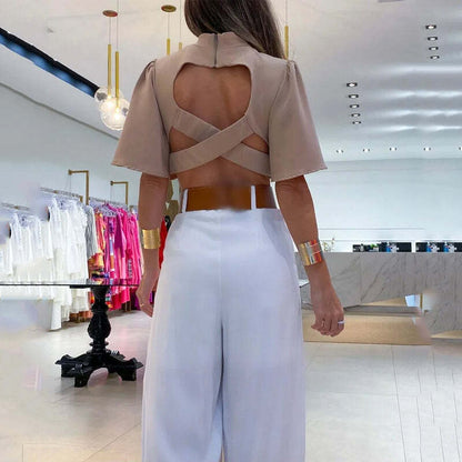 Conjunto Feminino Cropped Manga Flare com Calça Pantalona de Alfaiataria
