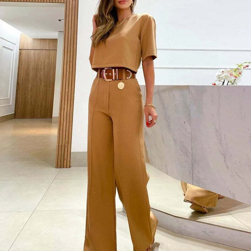 Conjunto Feminino com Blusa Cropped e Calça Pantalona – Sofisticação e Conforto