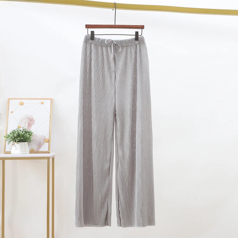 Calça Pantalona Plissada Feminina em Seda Gelada Casual