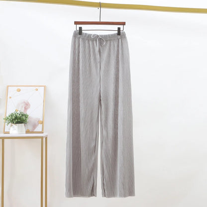 Calça Pantalona Plissada Feminina em Seda Gelada Casual
