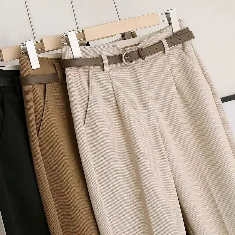 Calça Feminina Alfaiataria de Lã Cintura Alta com Cinto