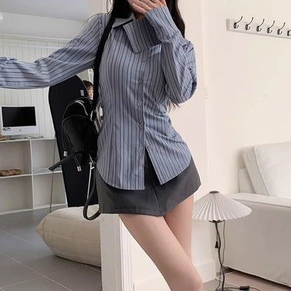 Camisa Feminina Coreana Listrada Azul Manga Longa Acinturada