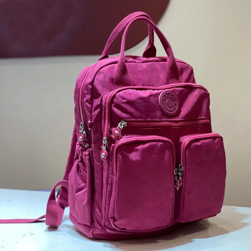 Mochila Feminina Impermeável 29L para Escola, Trabalho e Viagem