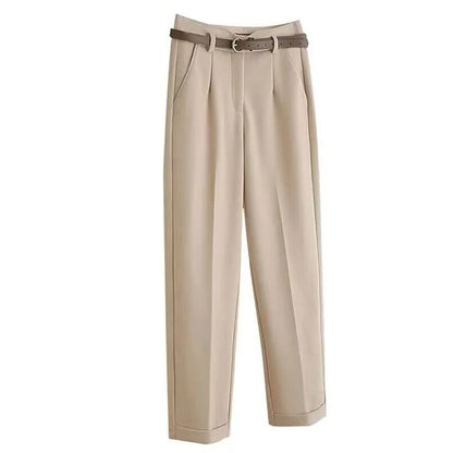 Calça Feminina Alfaiataria de Lã Cintura Alta com Cinto