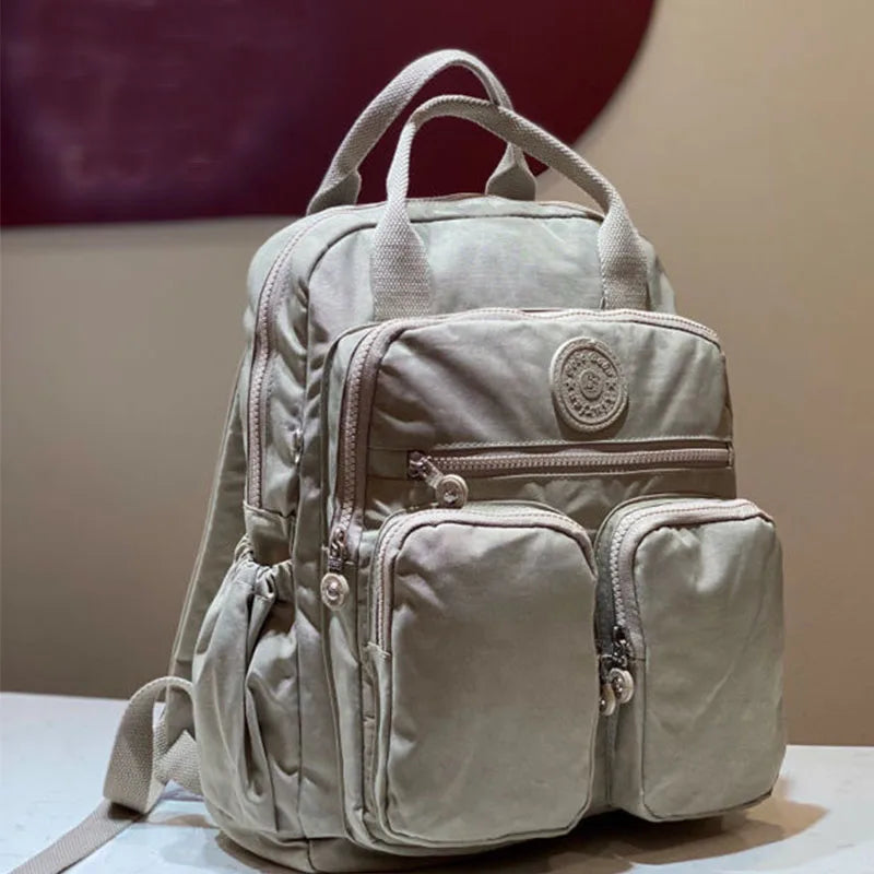 Mochila Feminina Impermeável 29L para Escola, Trabalho e Viagem