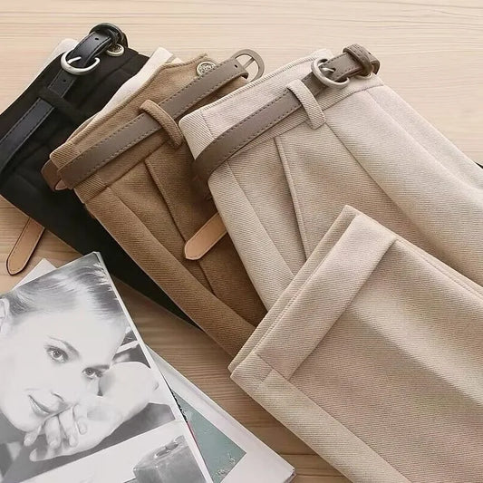 Calça Feminina Alfaiataria de Lã Cintura Alta com Cinto