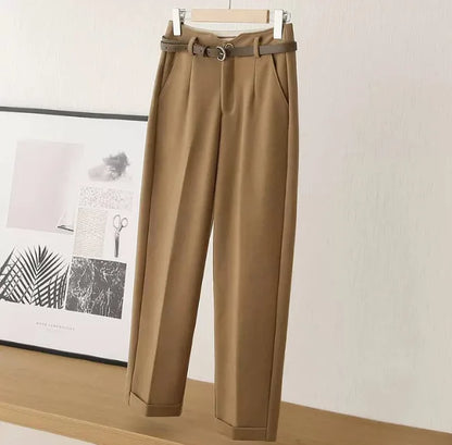 Calça Feminina Alfaiataria de Lã Cintura Alta com Cinto