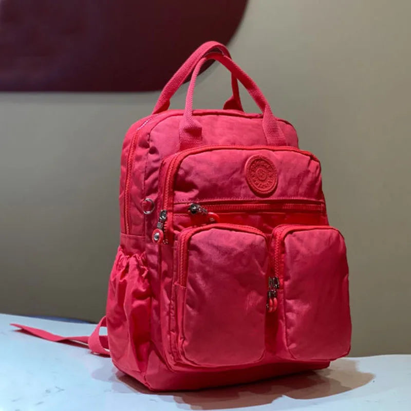 Mochila Feminina Impermeável 29L para Escola, Trabalho e Viagem