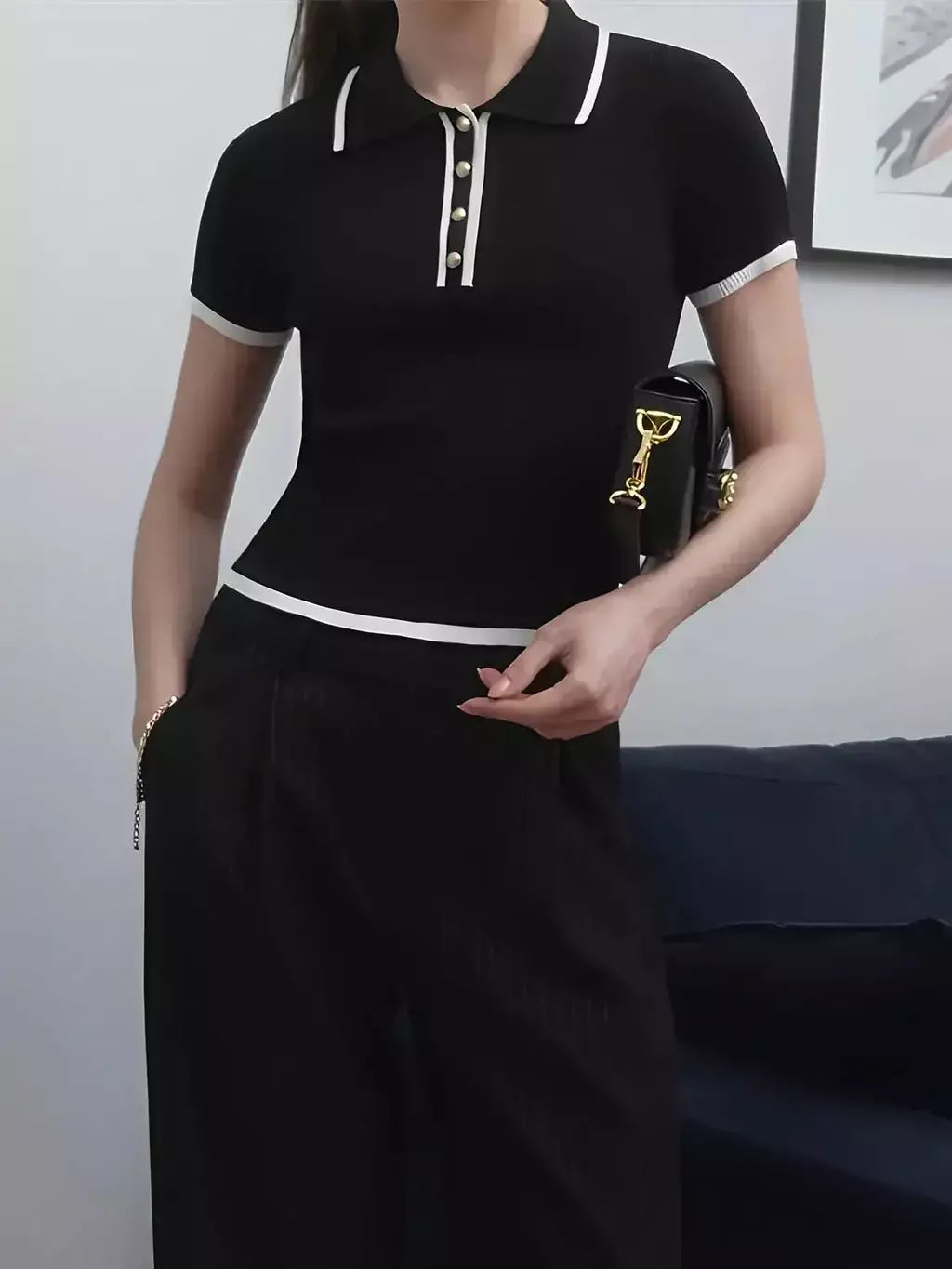 Blusa Feminina Gola Polo Decote com Botões - Blenda