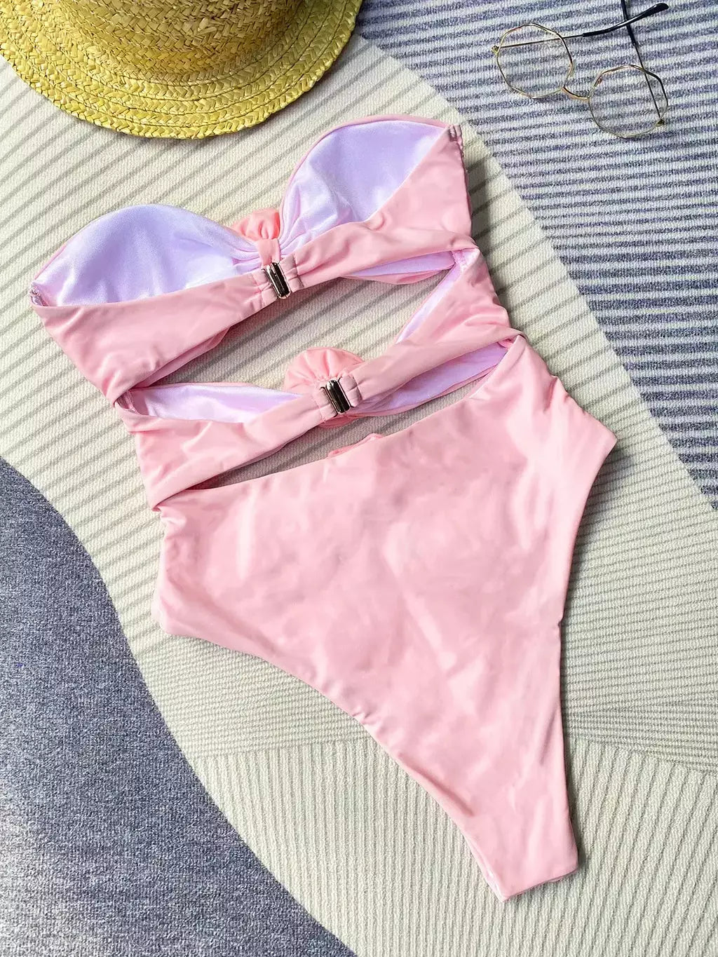Maiô Elegance Feminino - Modelagem Sofisticada e Confortável para o Verão