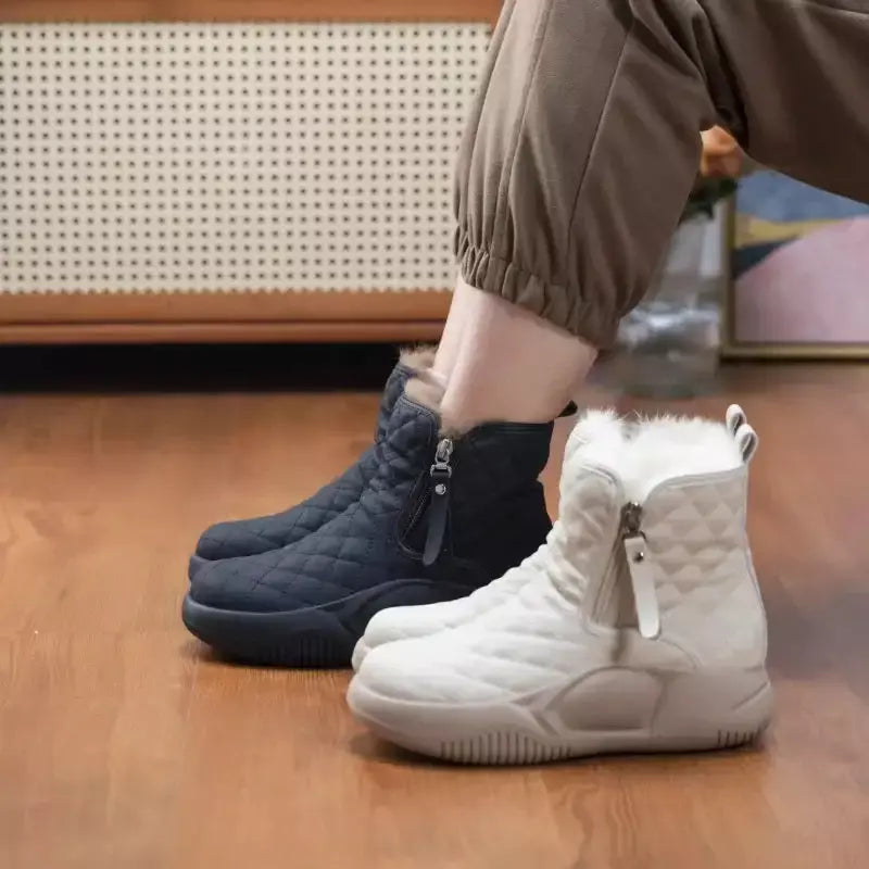 Bota Feminina Cano Médio Acolchoada com Forro Peluciado e Zíper Lateral – Conforto Térmico e Estilo Casual