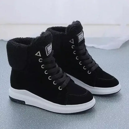 Bota Feminina Casual de Inverno com Forro Peluciado – Conforto e Estilo para o Dia a Dia