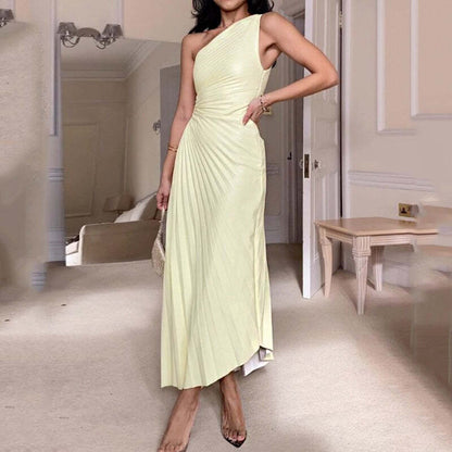 Vestido Longo Assimétrico Plissado de Um Ombro Só – Sofisticação Escultural