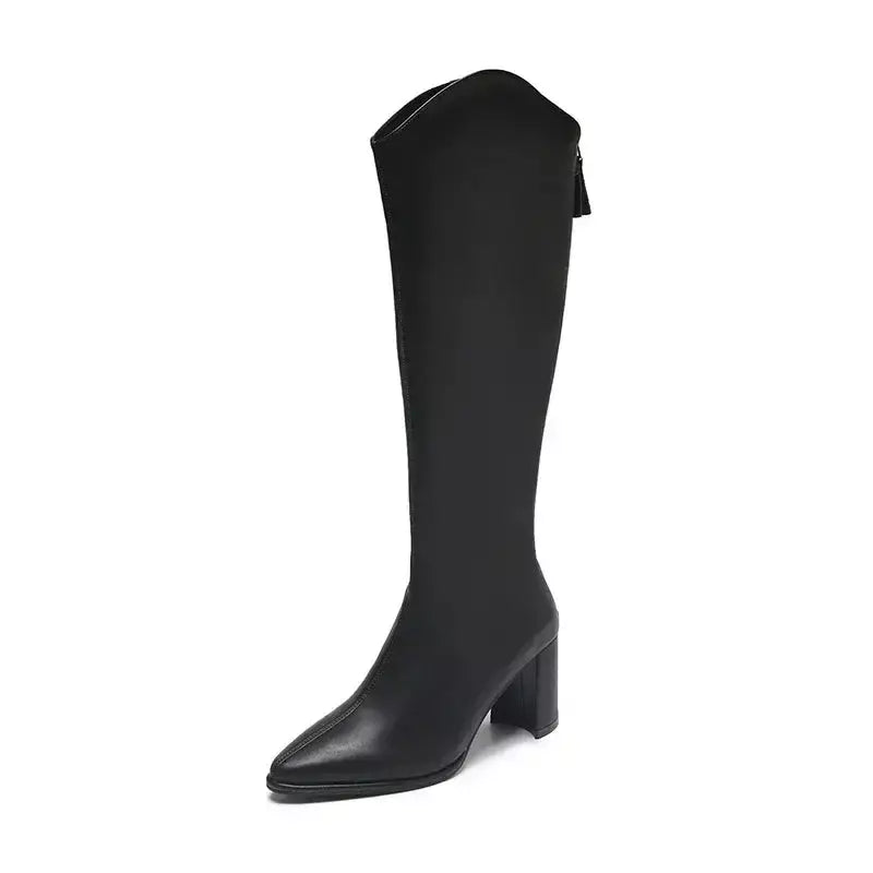 Bota Alta Feminina com Salto Ivy – Estilo e Conforto para Todos os Momentos
